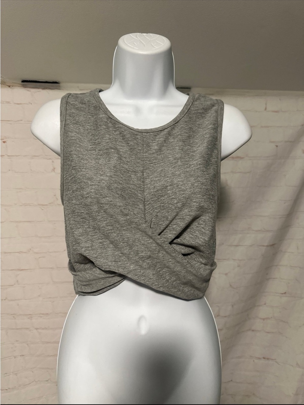 Peloton x Beyond Yoga Twist Crop Top Sz XL